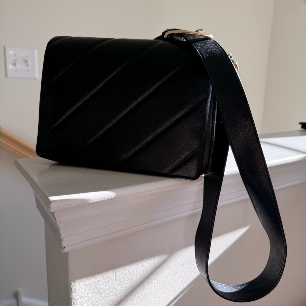 Mango Crossbody Purse